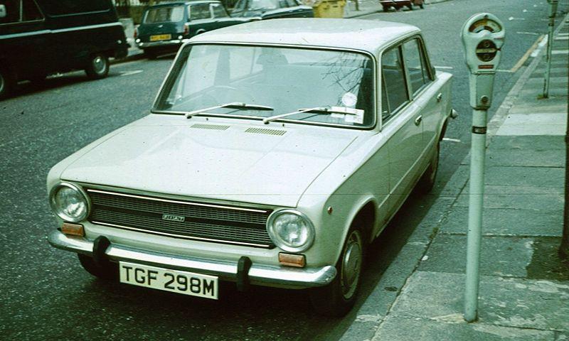 Fiat_124_1973